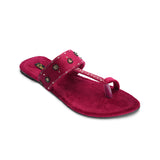 Maroon Kohla
