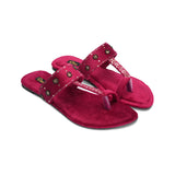 Maroon Kohla